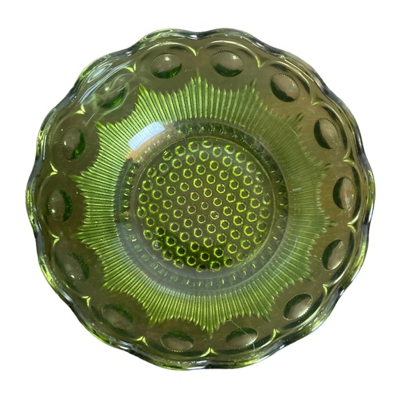 Bartlett Collins green avocado scalloped edge pressed glass bowl st Genevieve @ - Picture 1 of 6
